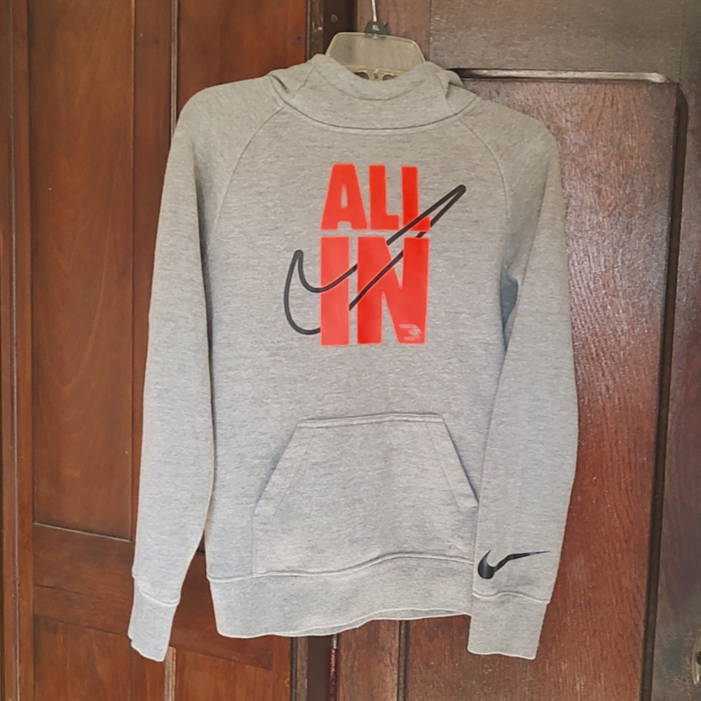 Boys Nike Hoodie size Large